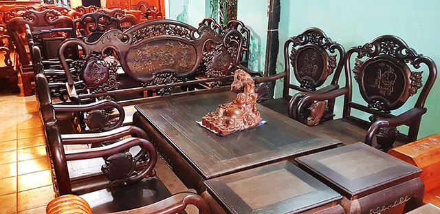 Bàn ghế gỗ trắc