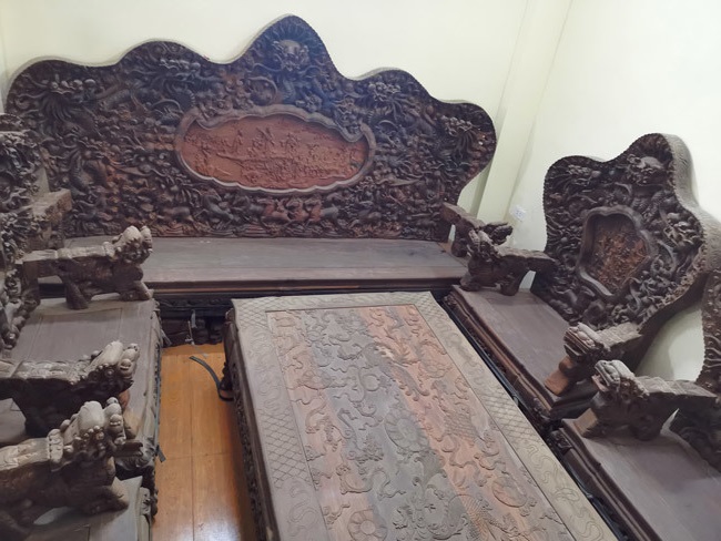 Bàn ghế gỗ trắc
