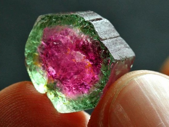 Đá Tourmaline dưa hấu