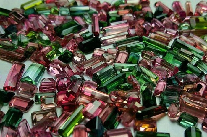 Đá Tourmaline