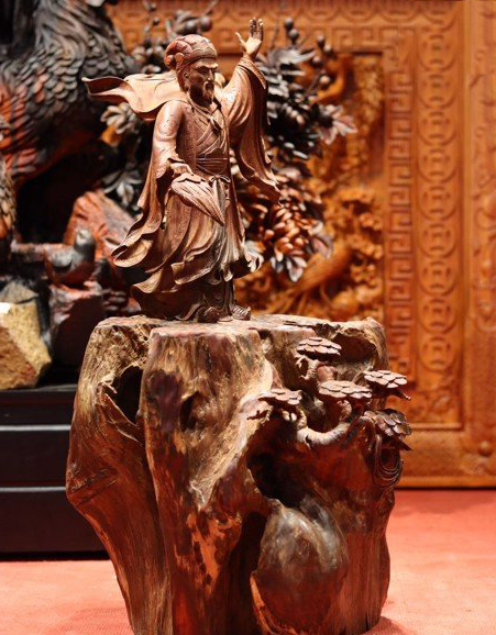 Vị trí đặt tượng Khổng Minh