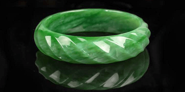 Vòng tay đá Jade