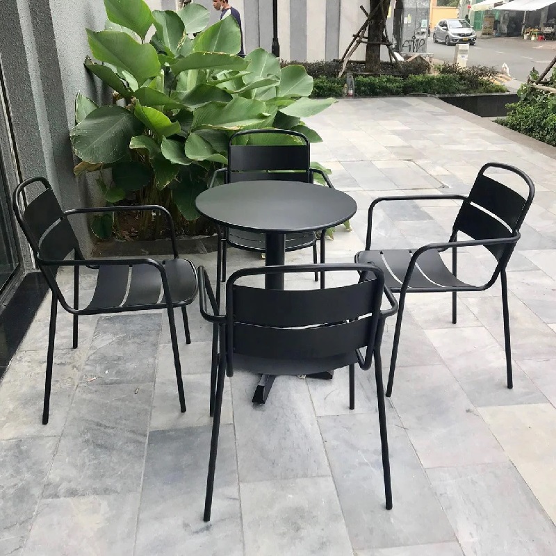 Bàn ghế sơn tĩnh điện