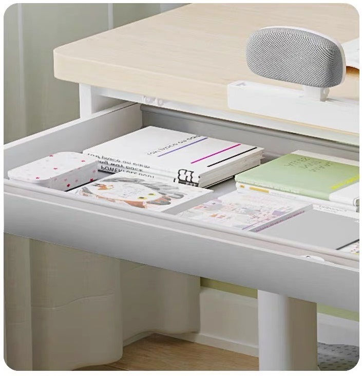 Thiết kế bàn học cho bé lớp 1