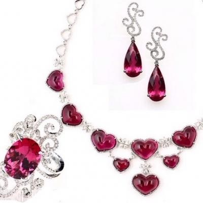 Trang sức đá garnet